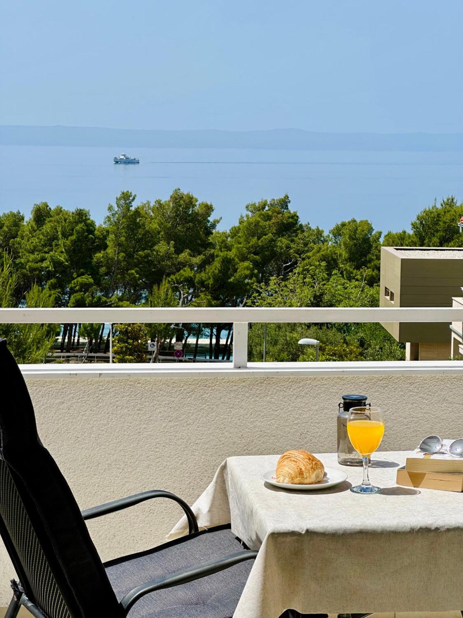 Penthouse Studio With Sea View Makarska Esterno foto